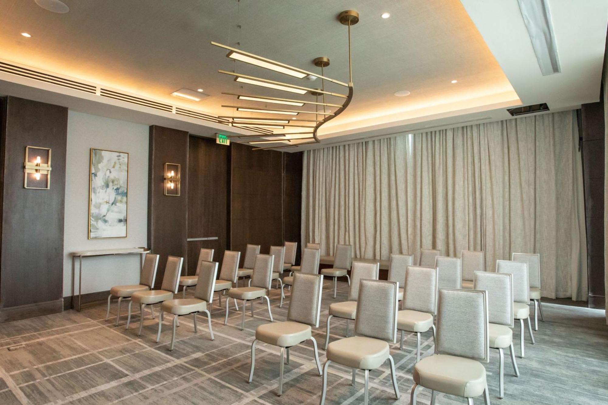 Courtyard By Marriott Santo Domingo Piantini Otel Dış mekan fotoğraf