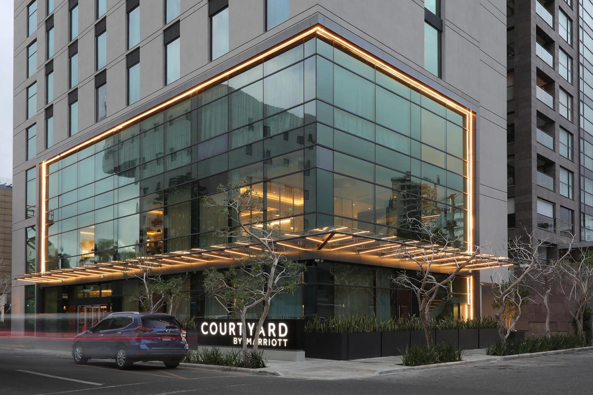 Courtyard By Marriott Santo Domingo Piantini Otel Dış mekan fotoğraf