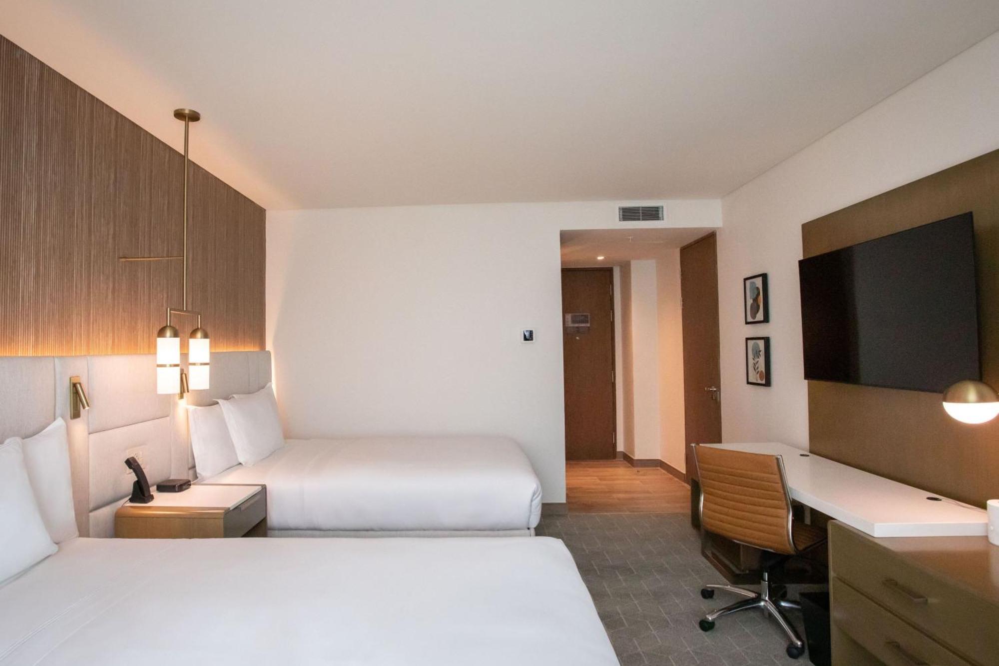 Courtyard By Marriott Santo Domingo Piantini Otel Dış mekan fotoğraf