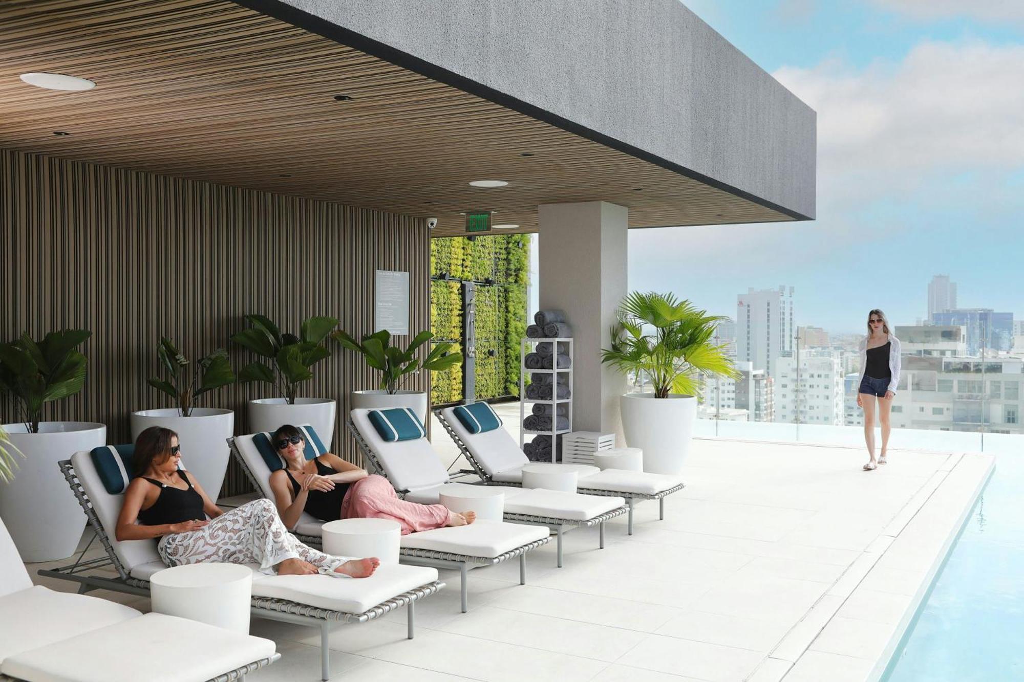 Courtyard By Marriott Santo Domingo Piantini Otel Dış mekan fotoğraf